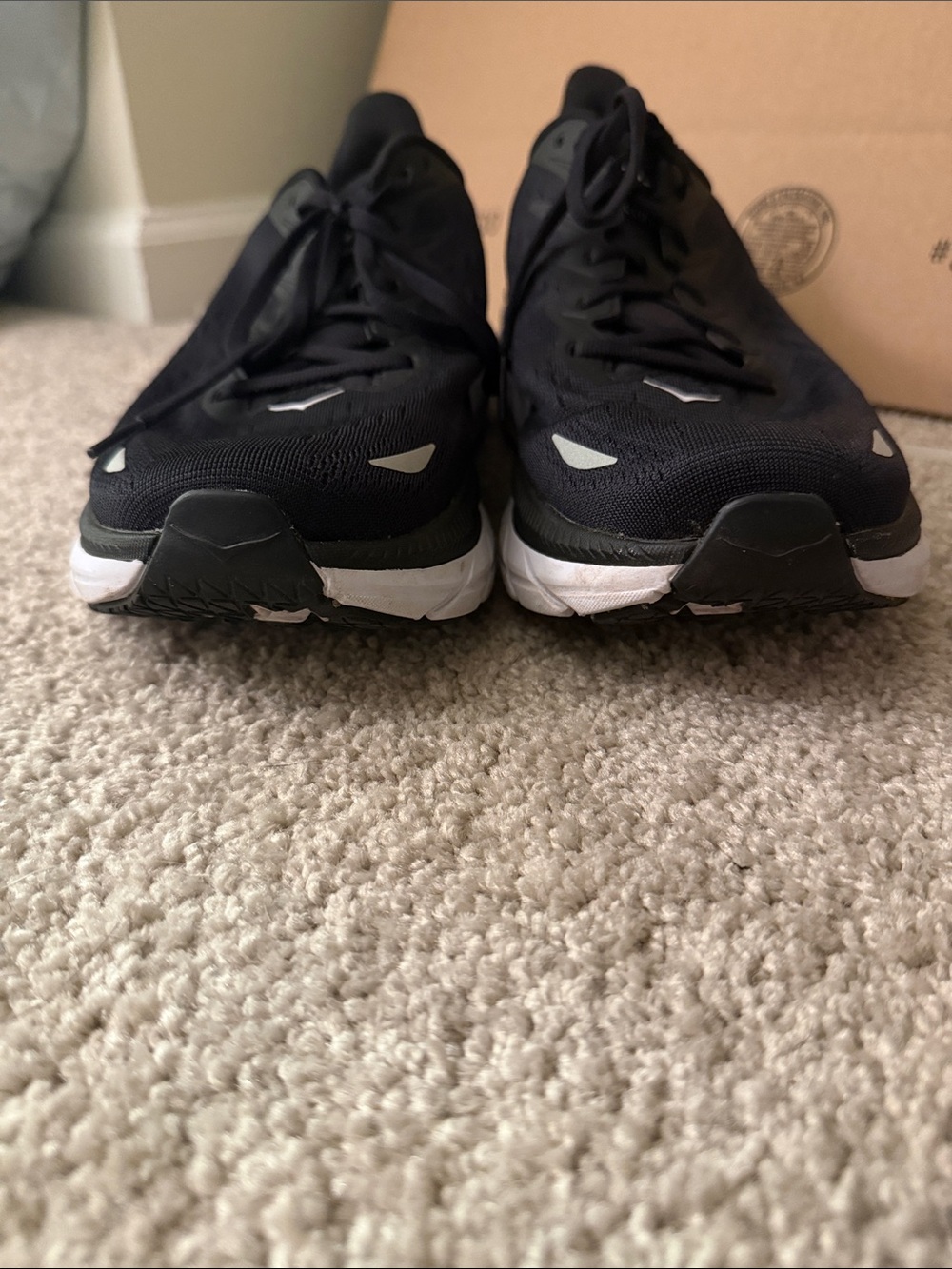 HOKA Men's Clifton 8 Running Shoes Black- Men’s Size 11D - Picture 4 of 10